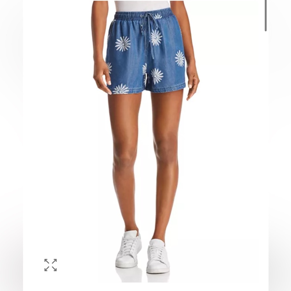 Splendid x Margarita Daisy print Chambray soft denim shorts
